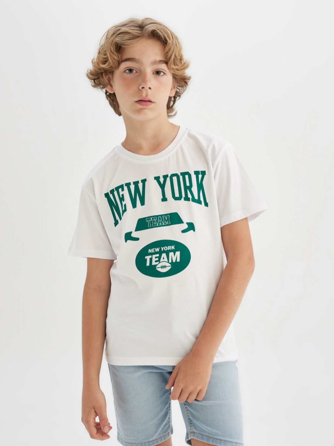 

DeFacto Boys Typography Printed Round Neck Cotton T-shirt, White
