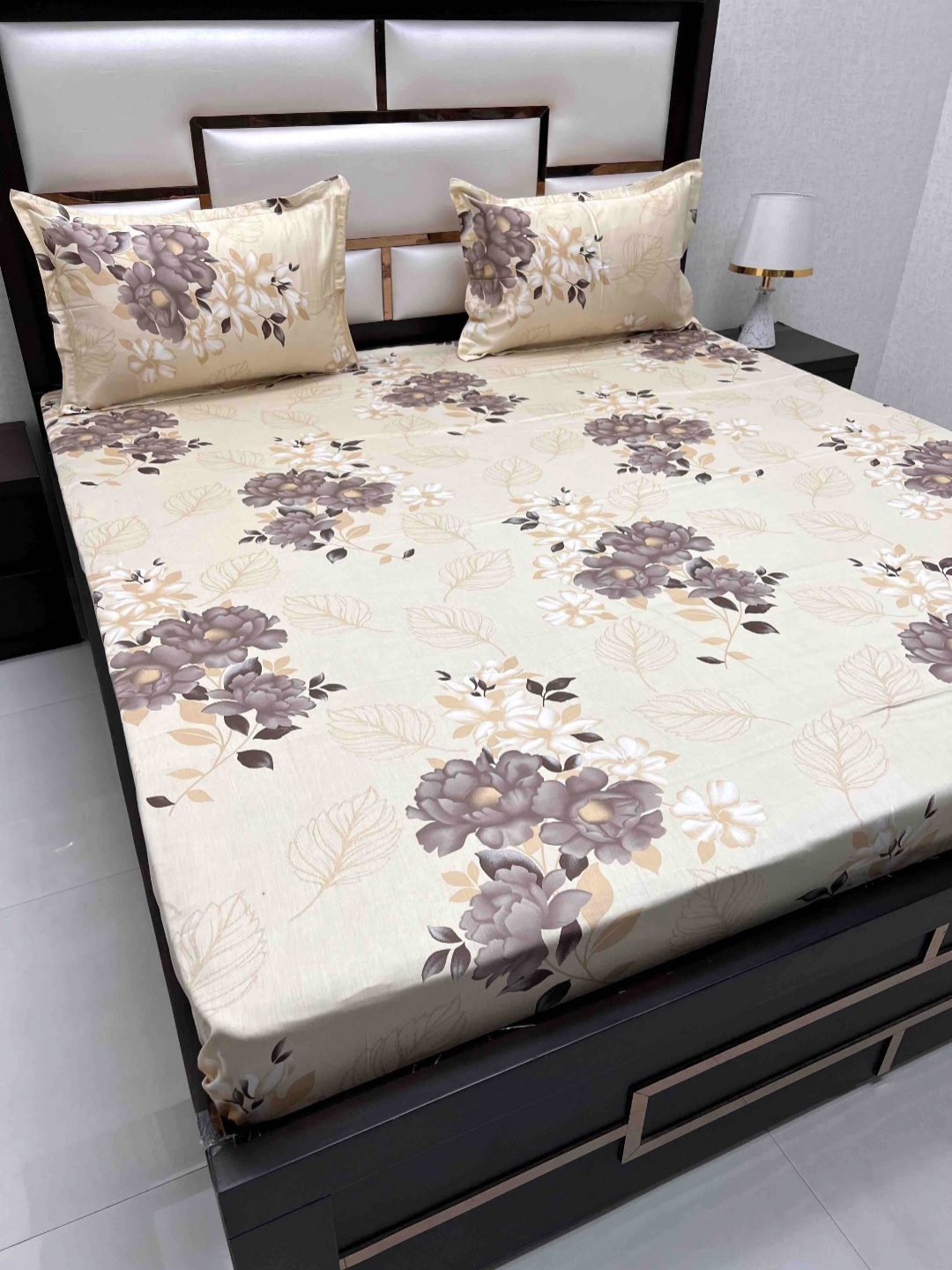 

Pure Decor Royal Velar Yellow Printed 330 TC Cotton King Bedsheet with 2 Pillow Covers