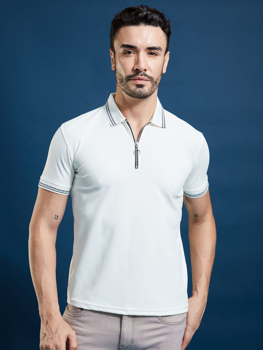 

SMARTEES Men Solid Polo Collar T-Shirt, White