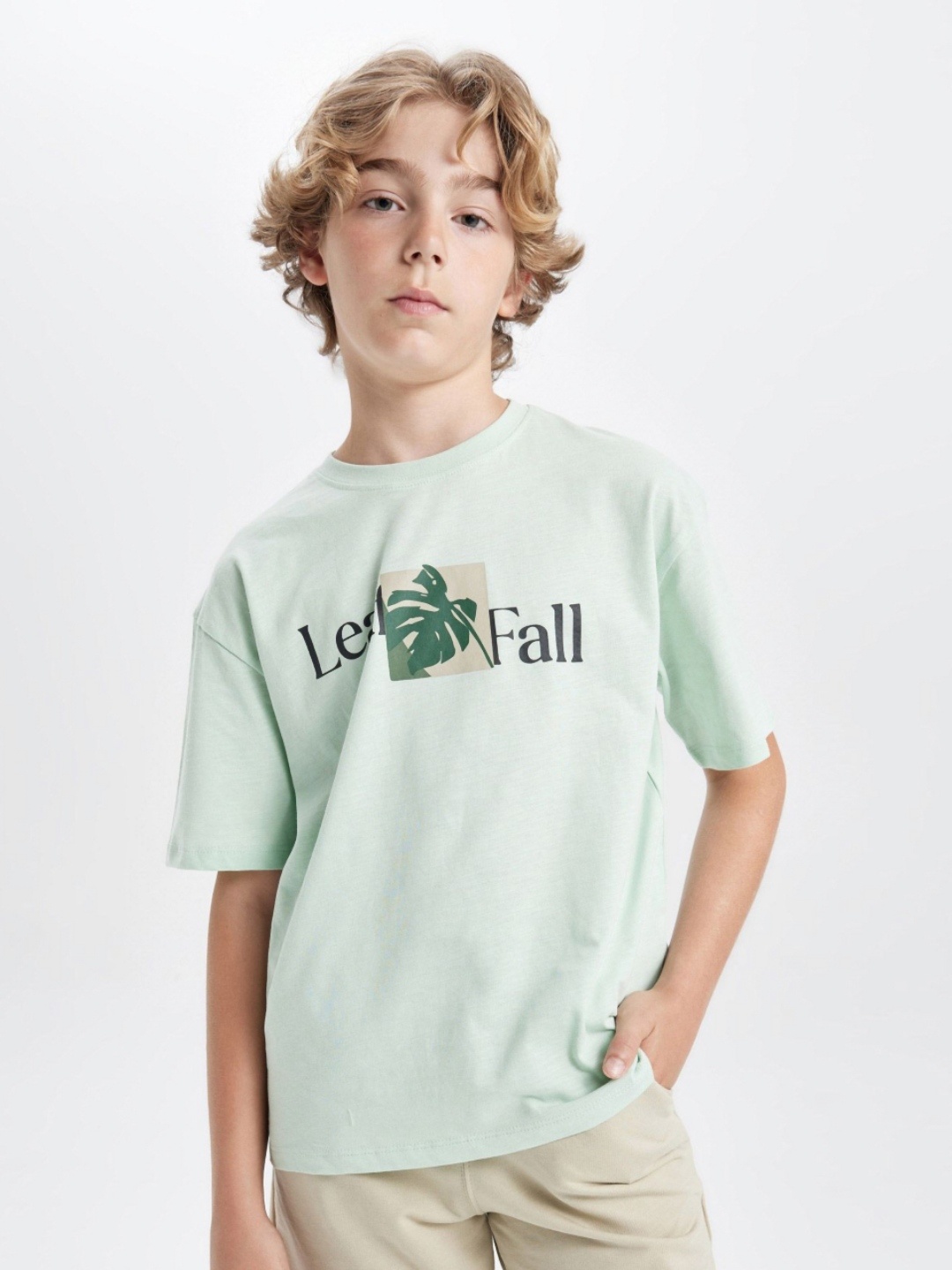 

DeFacto Boys Typography Printed Round Neck Cotton T-shirt, Green