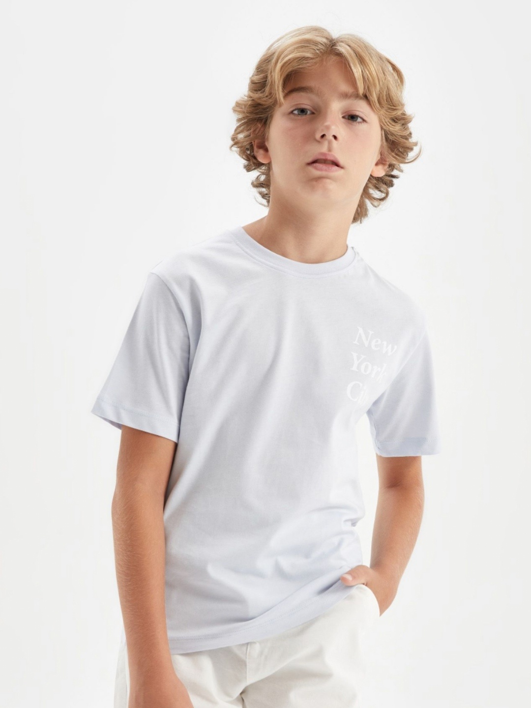 

DeFacto Boys Solid Round Neck Cotton T-shirt, Off white