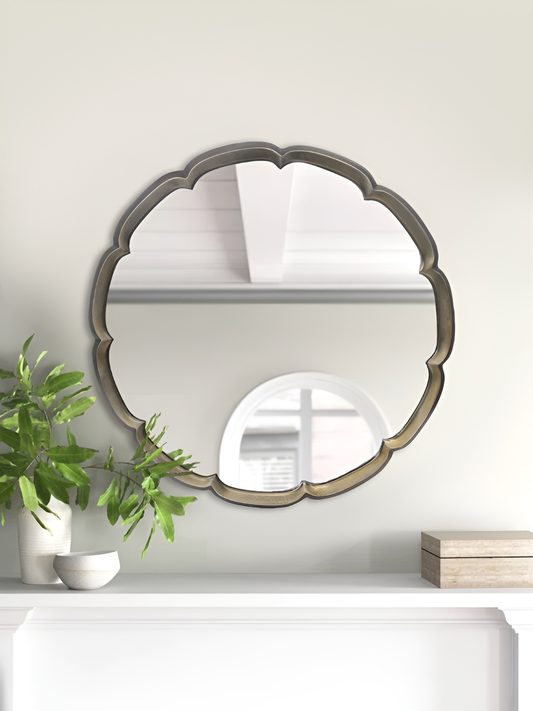 

Metalsmith Silver-Toned Round Shaped Wall Decor Mirror