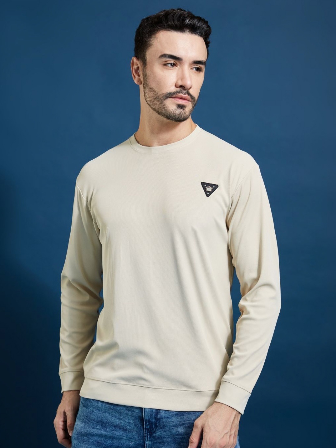 

SMARTEES Men Solid Round Neck T-Shirt, Beige