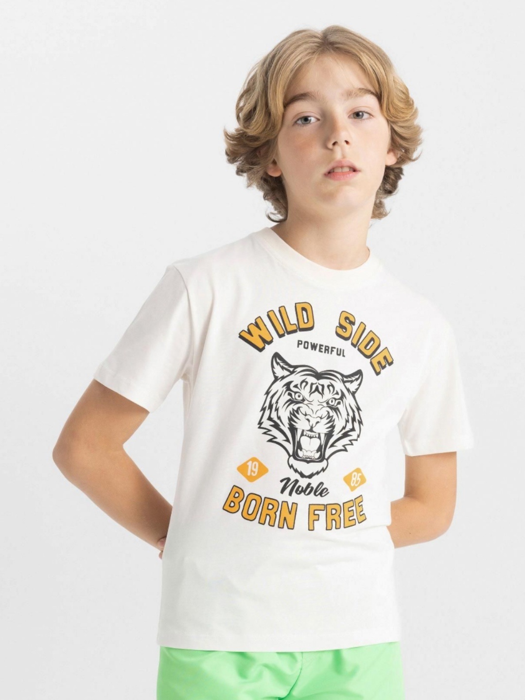 

DeFacto Boys Typography Printed Round Neck Cotton T-shirt, White