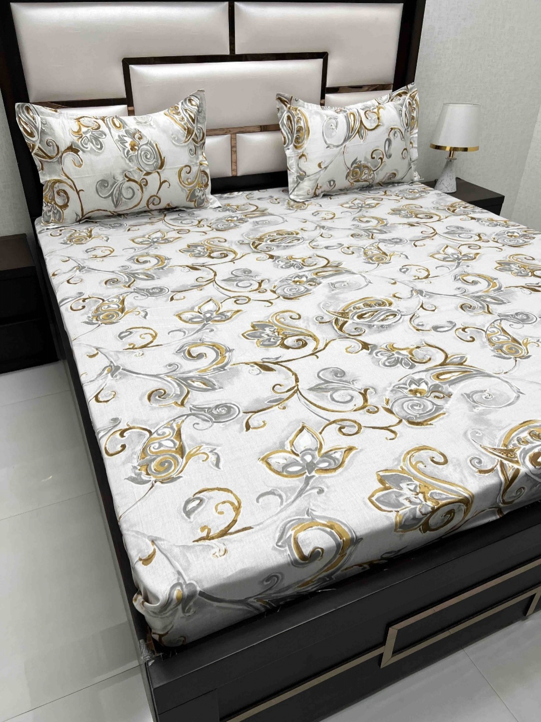 

Pure Decor Royal Velar White Printed 330 TC Cotton King Bedsheet with 2 Pillow Covers