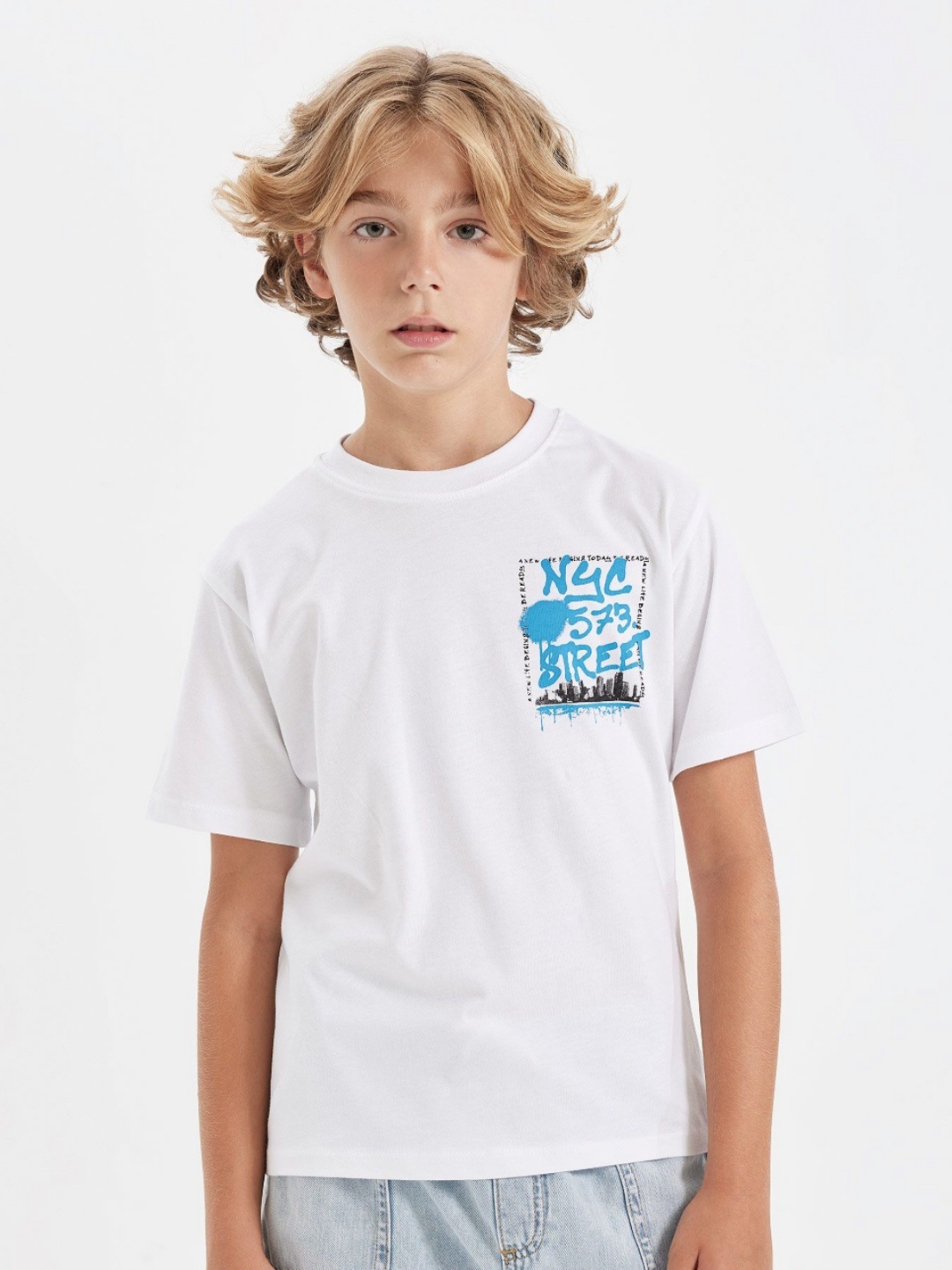 

DeFacto Boys Typography Pockets T-shirt, Na