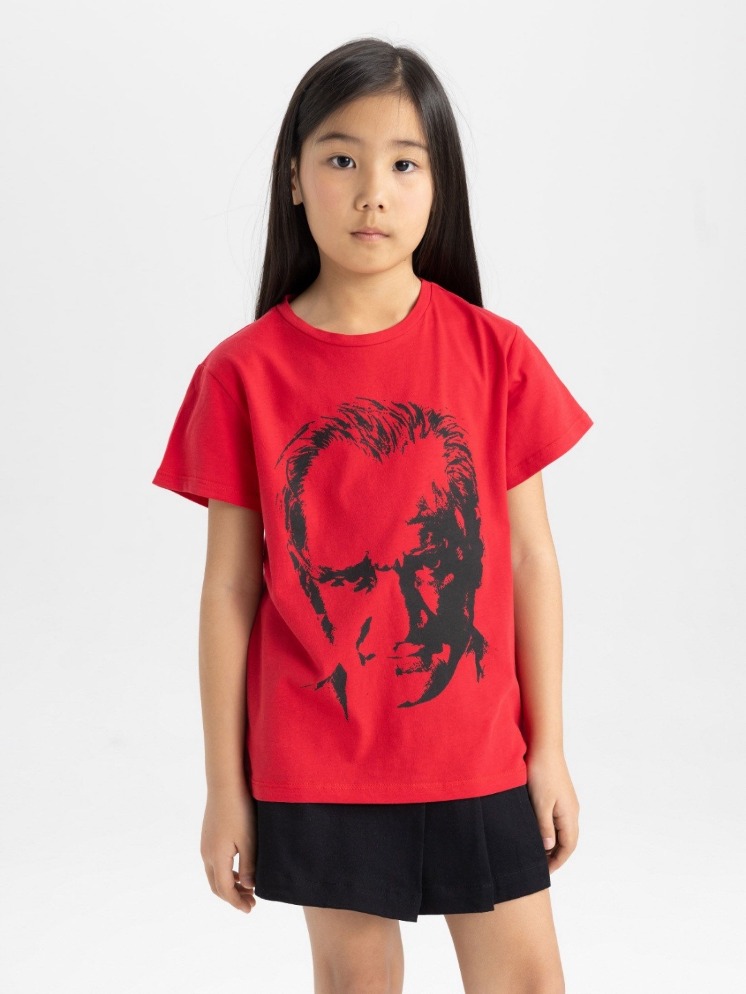 

DeFacto Girls Graphic Printed Round Neck Cotton T-shirt, Red