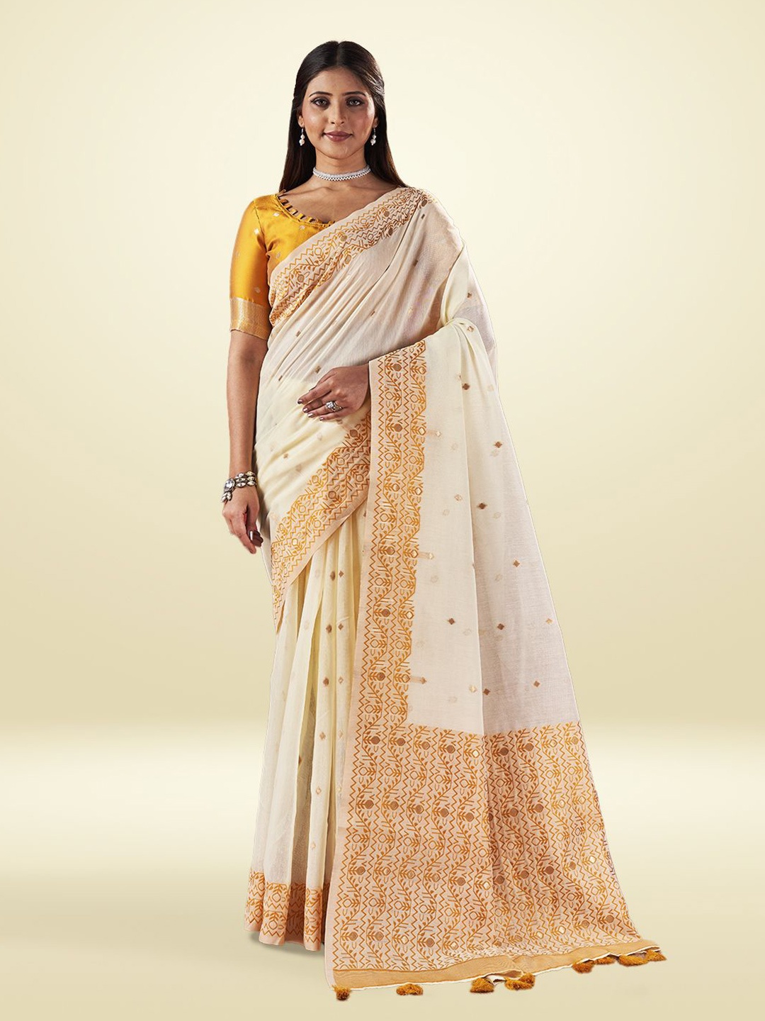 

SARHA Svarna Woven Design Zari Pure Cotton Saree, White
