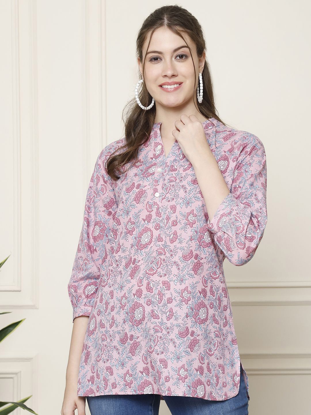 

GRACIT Women Floral Printed Mandarin Collar Kurti, Pink