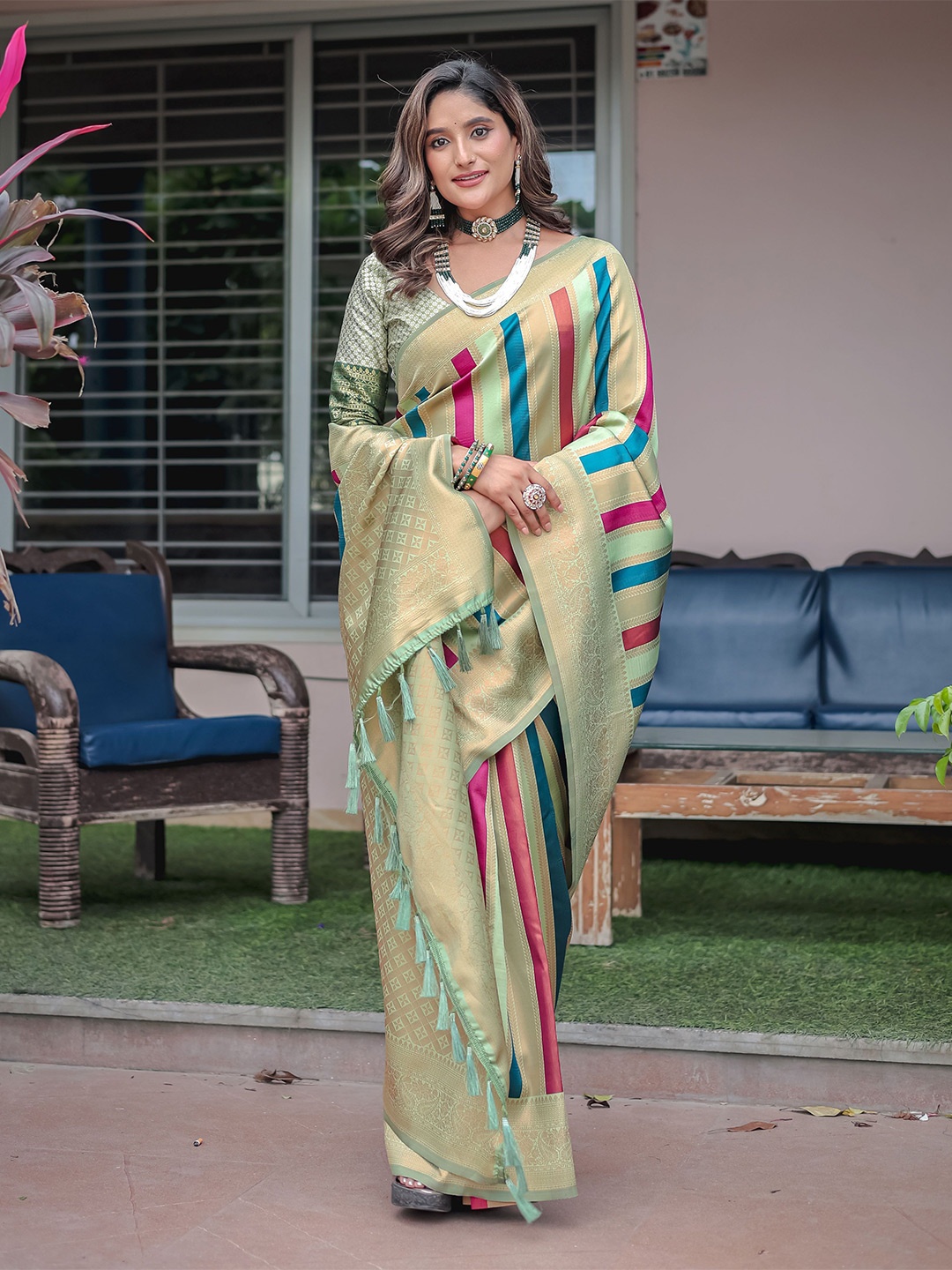 

Mitera Striped Zari Woven Design Kanjeevaram Saree, Green