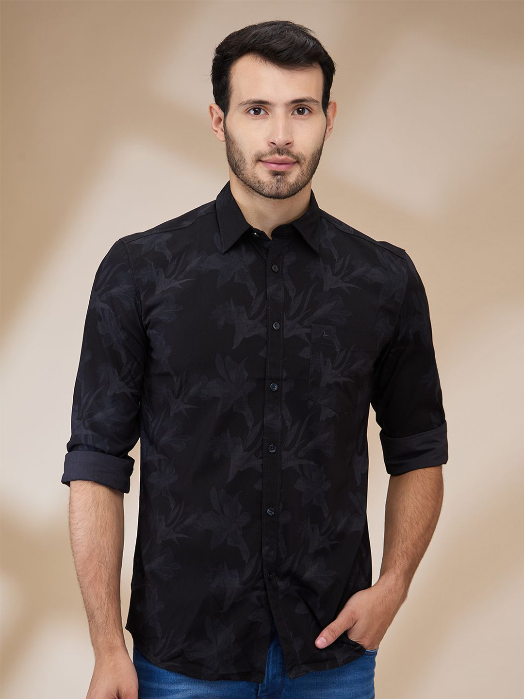 

Parx Men Spread Collar Floral Printed Slim Fit Casual Shirt, Black