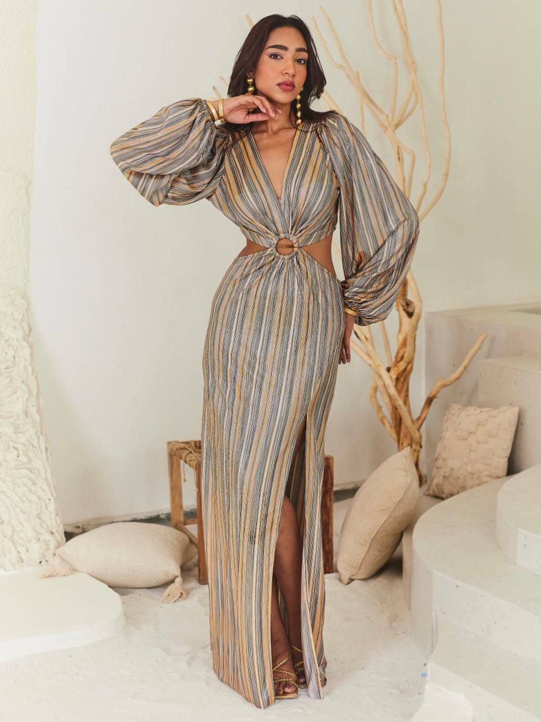 

Urban Suburban Women Puff Sleeve Maxi Dress, Silver