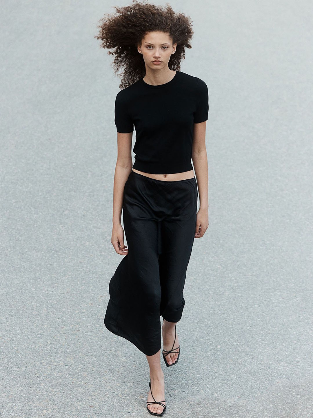 

H&M Women Crinkled Satin Maxi Skirt, Black