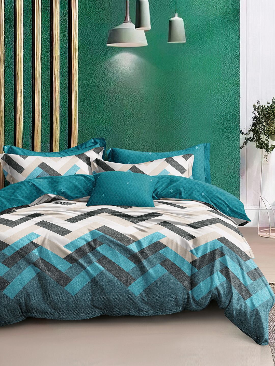 

Story@home Turquoise Blue & Beige Geometric 240 TC Satin Finish King Bedsheet Set