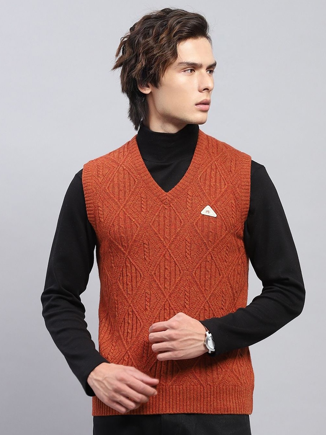 

Monte Carlo Men Cable Knit Woollen Sweater Vest, Rust
