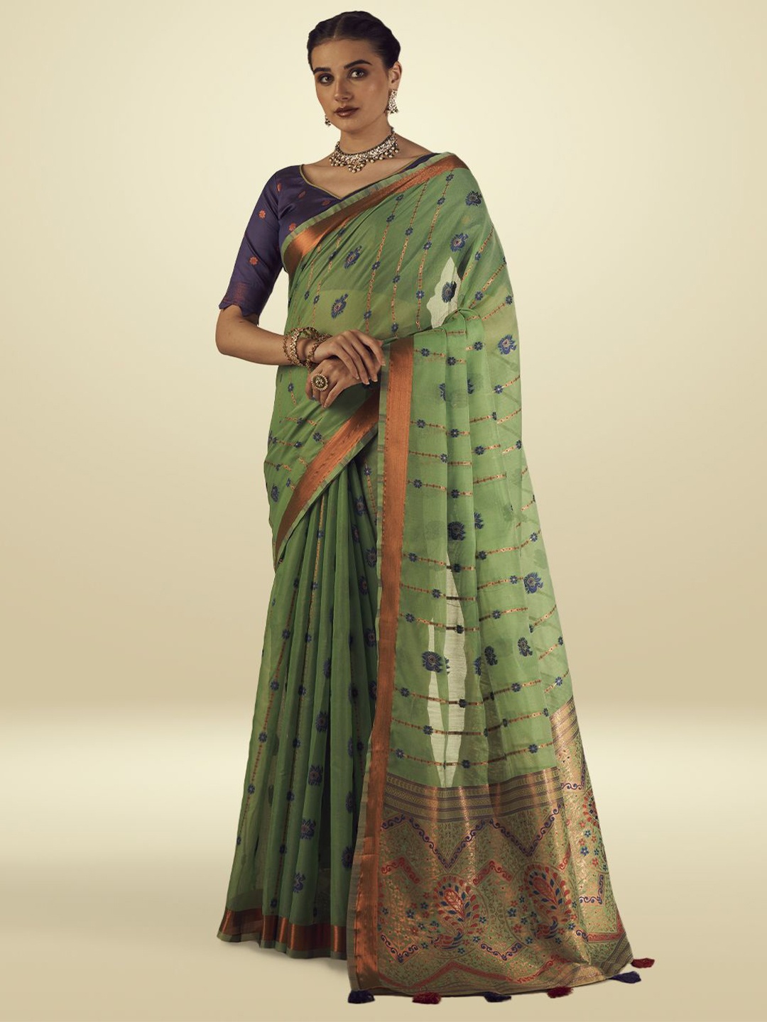 

SARHA Floral Zari Pure Cotton Green Colour Saree