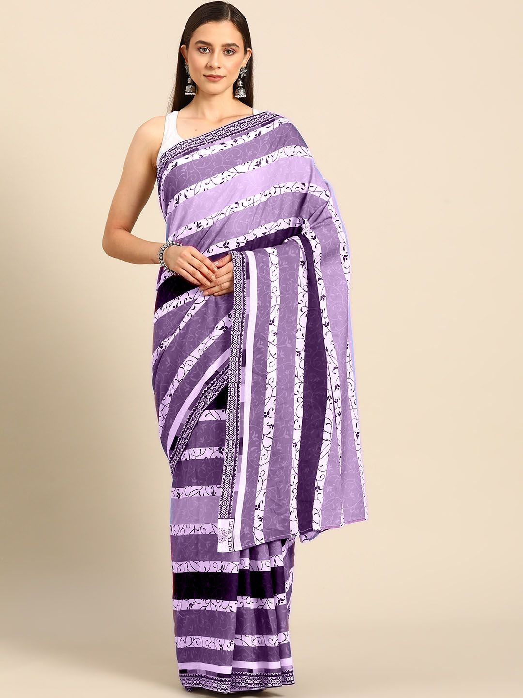 

BUTA BUTI Women Floral Printed Pure Cotton Sarees, Purple