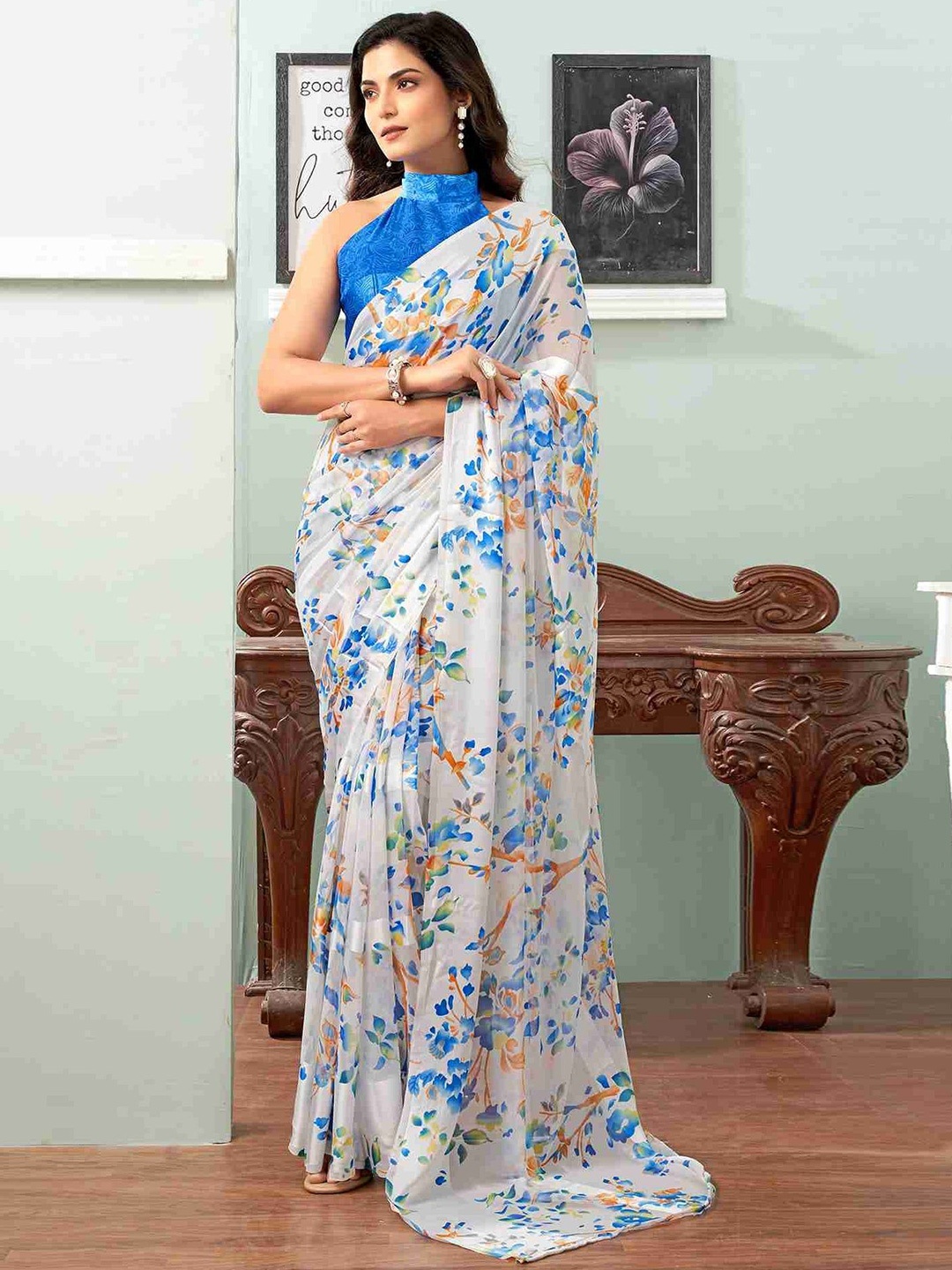 

Sanwariya Silk Floral Maheshwari Saree, White