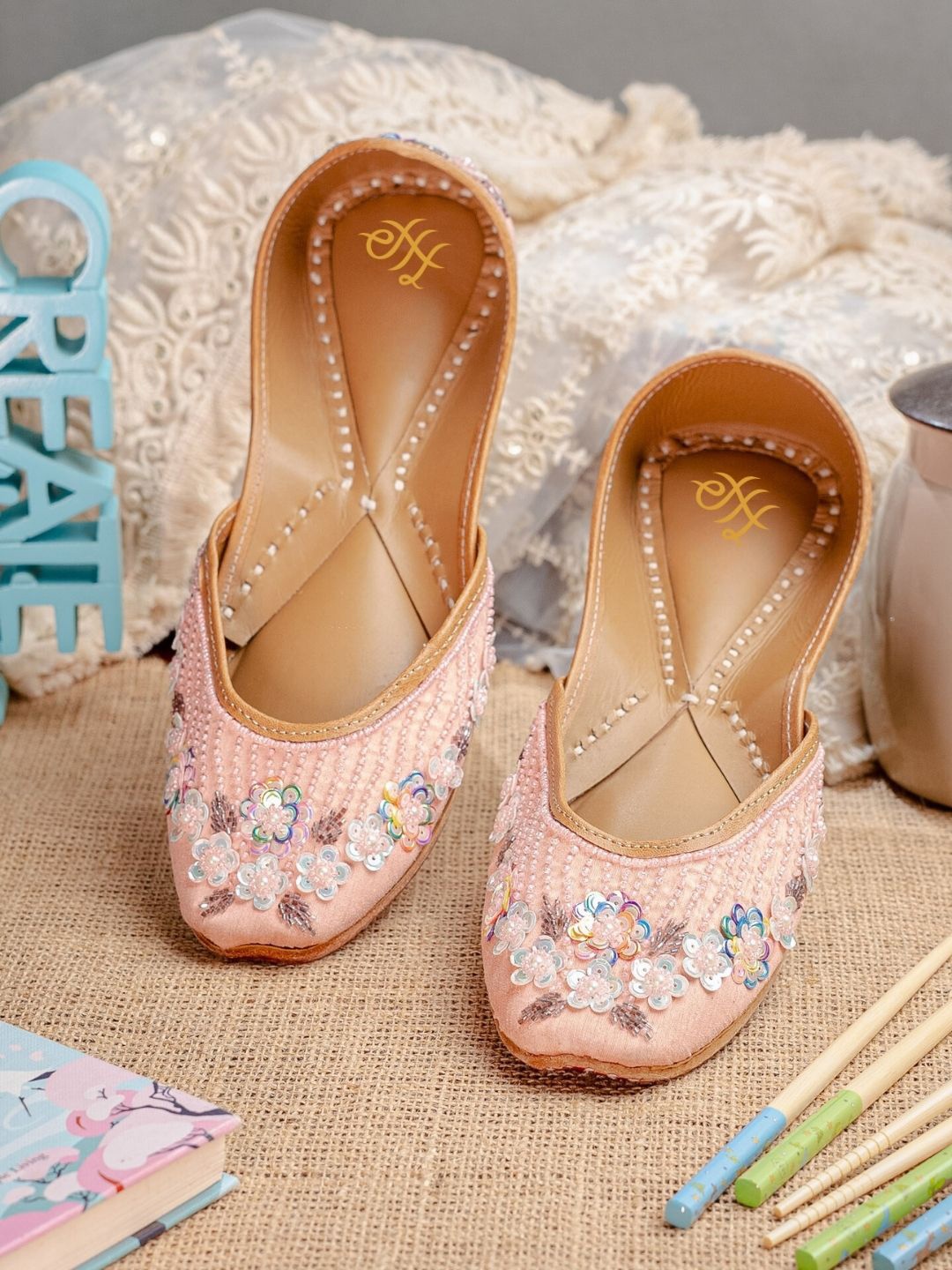 

House of Pataudi Women Hand Emboidered Leather Mojaris Flats, Peach