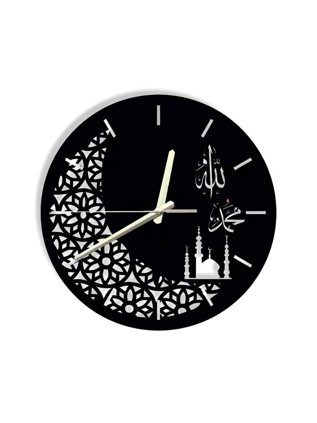 

QEZNEF Black Analogue Traditional Wall Clock