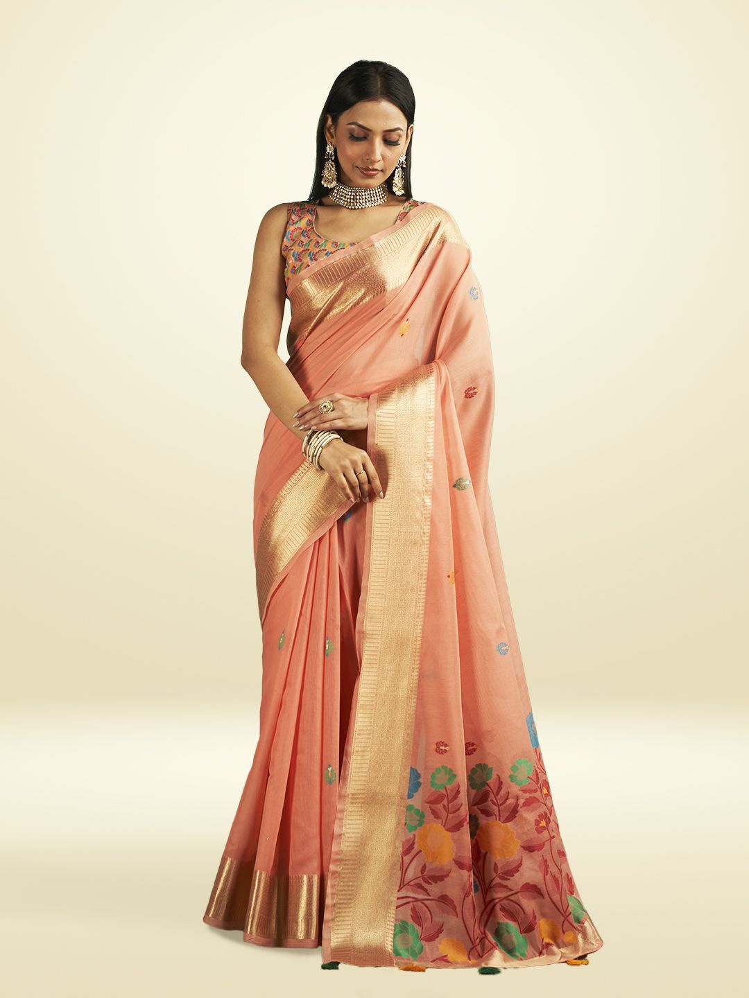 

SARHA Floral Woven Design Zari Pure Cotton Saree, Peach