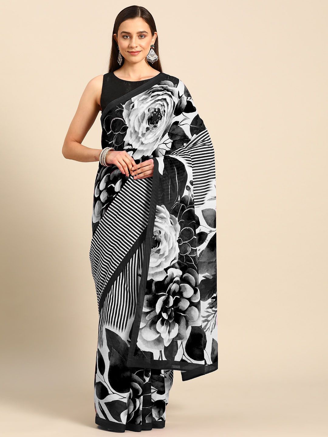 

BUTA BUTI Floral Printed Pure Cotton Saree, Black