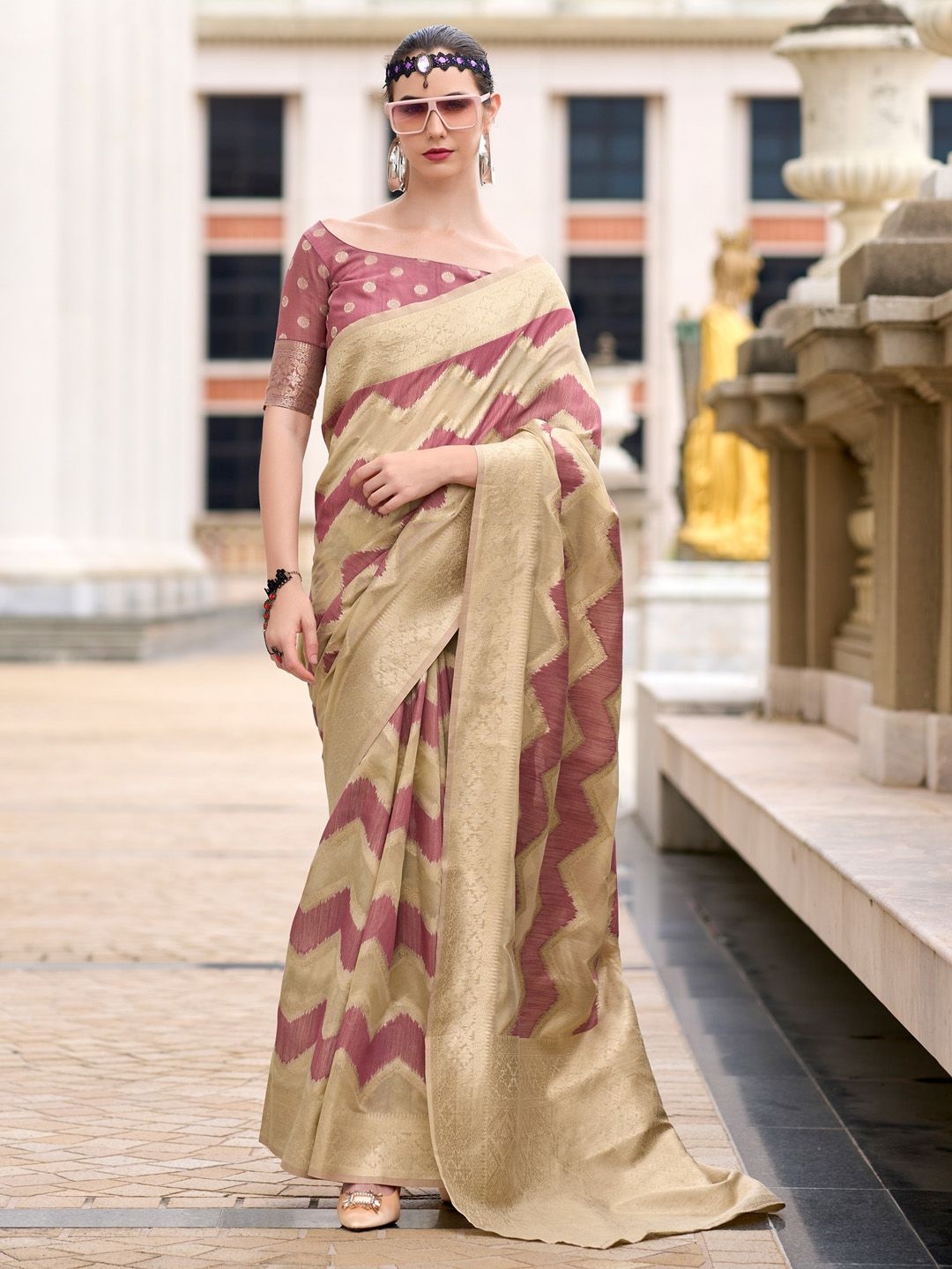 

Anouk Ethnic Motifs Zari Banarasi Saree, Burgundy