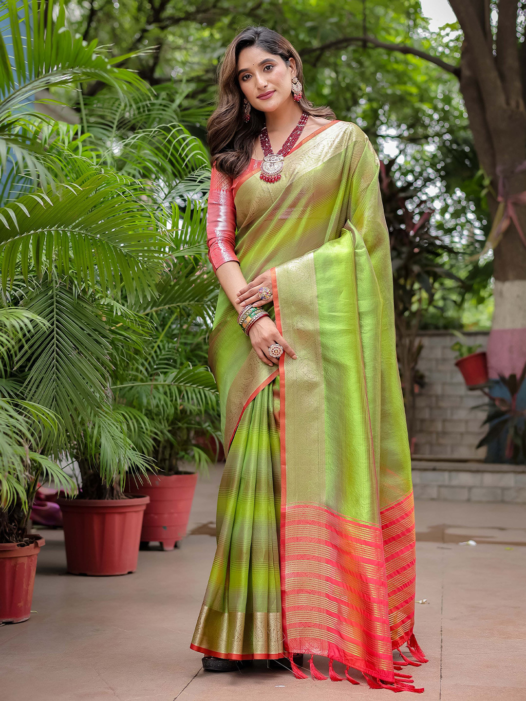 

Mitera Woven Design Zari Kanjeevaram Saree, Green