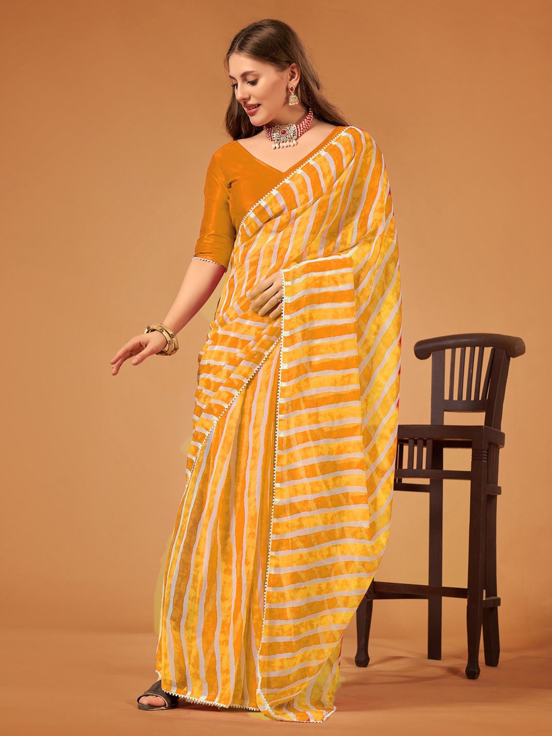 

SM TRENDZ Striped Pure Georgette Ready to Wear Block Print Saree, Yellow