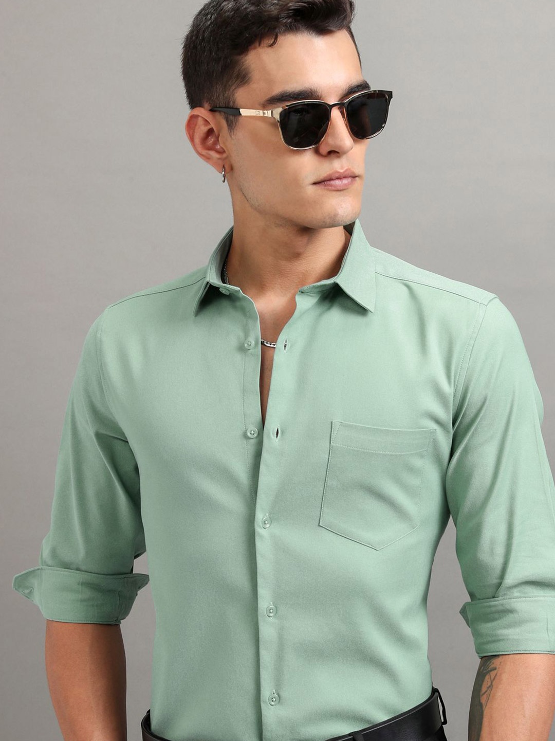 

Highlander Men Solid Multi Occasion Shirt, Green