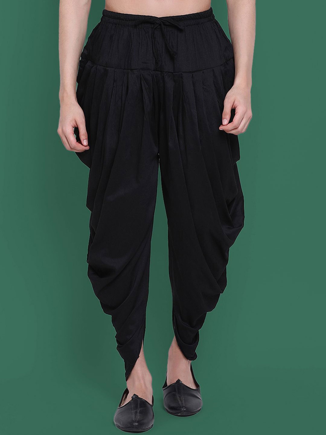 

Sangria Solid Mid Rise Pleated Dhoti, Black