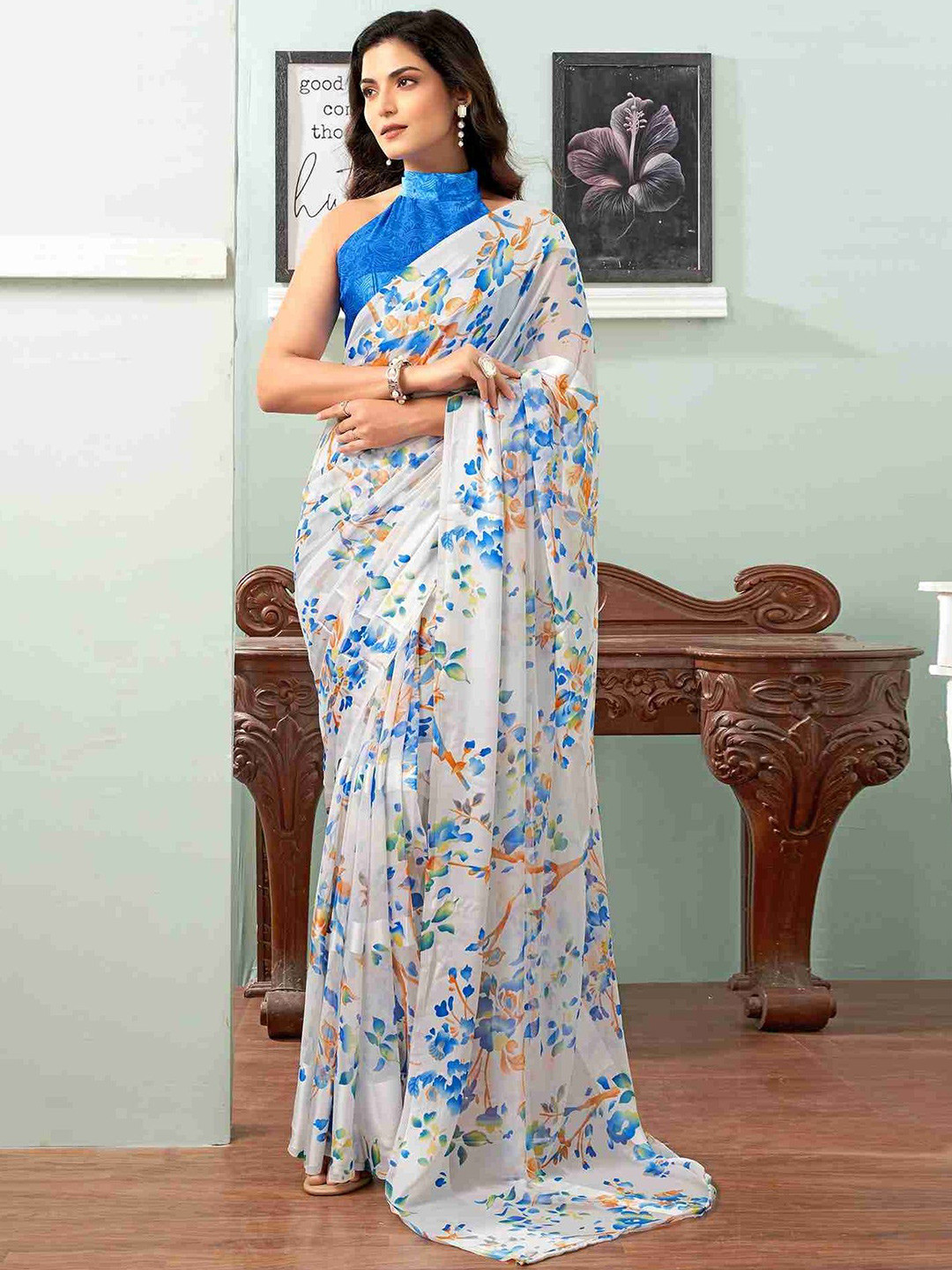 

SANJANA SILK Floral Printed Maheshwari Saree With Blouse Piece, White