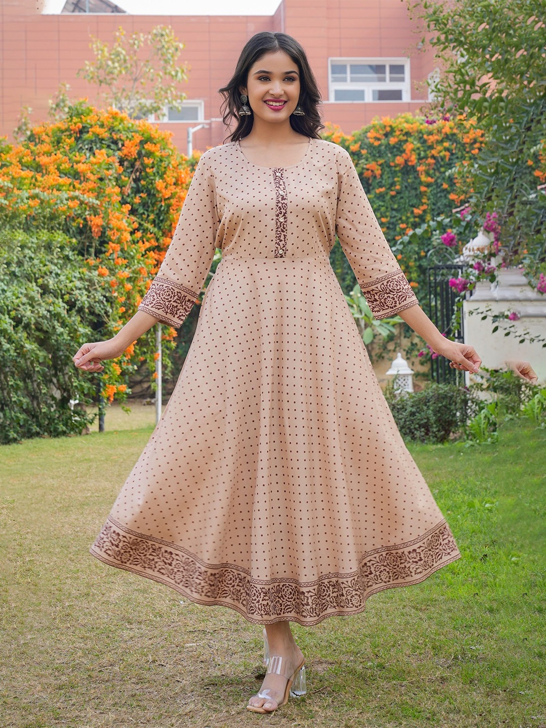 

MF Hayat Women Polka Dot Printed Anarkali Kurta, Beige