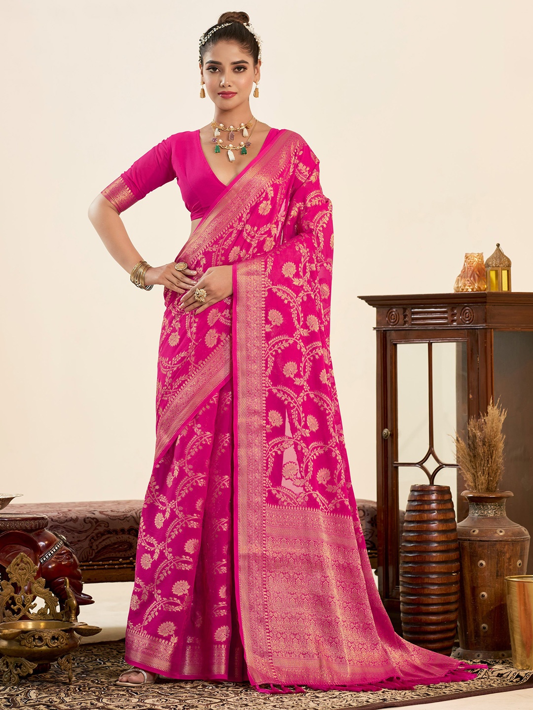 

KAYOMMI Woven Design Zari Pure Georgette Saree, Pink