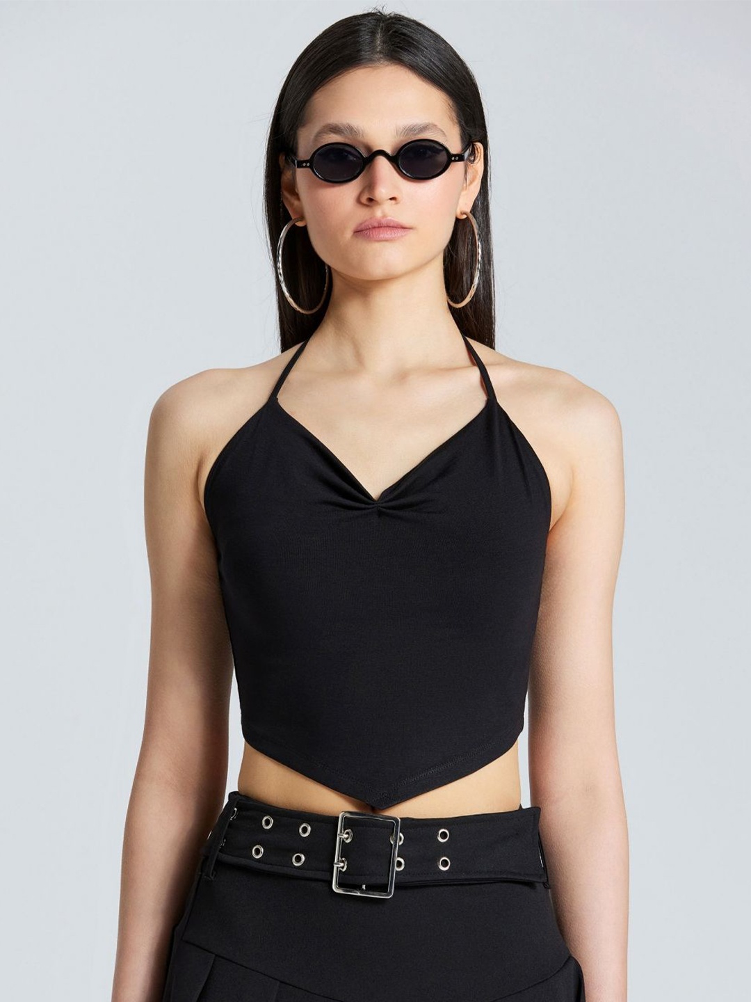 

ZOMODA Women Solid Halter Neck Top, Black