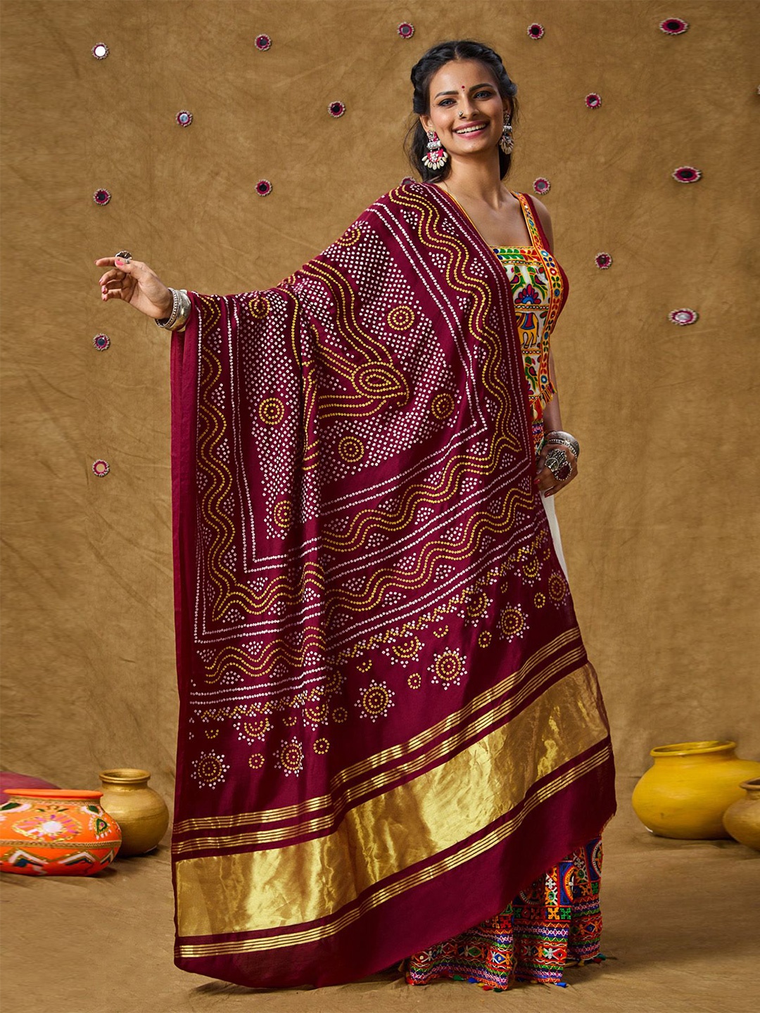 

SALWAR STUDIO Bandhani Printed Garba Dupatta, Maroon