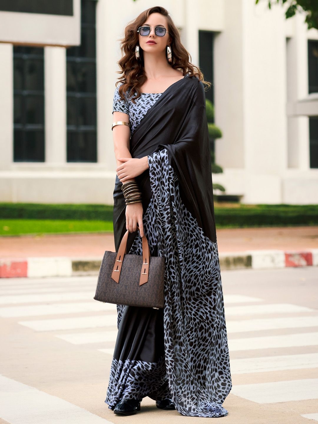 

Anouk Printed Saree, Black