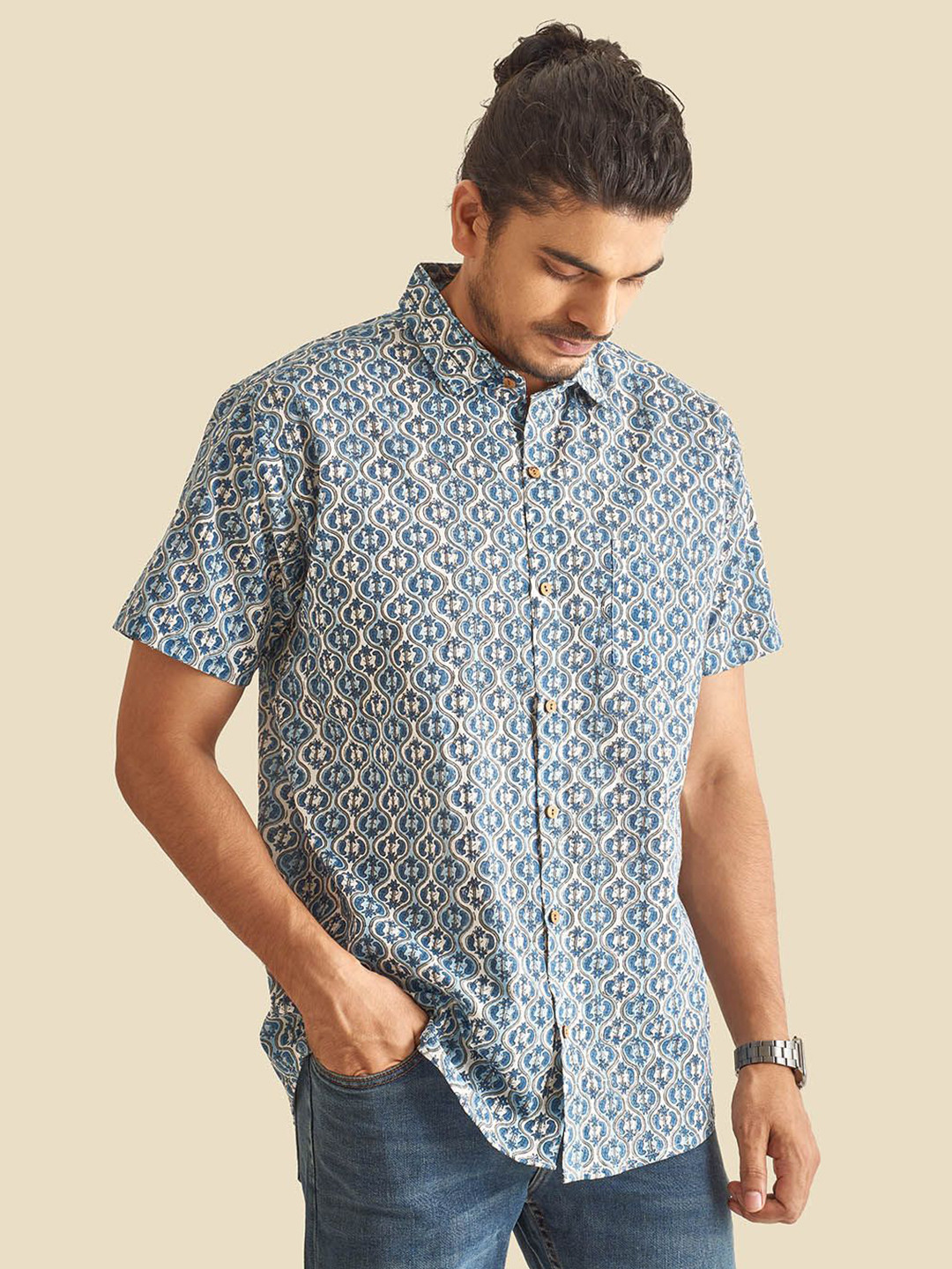 

Patrah Men Spread Collar Floral Printed Cotton Relaxed Fit Casual Shirt, Blue