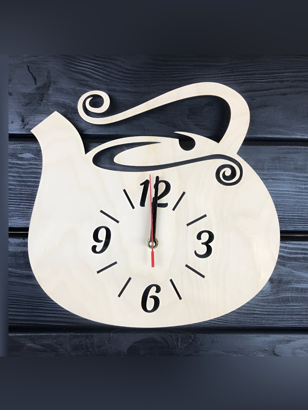 

QEZNEF Beige & Black Textured Analogue Contemporary Kettle Shaped Wooden Wall Clock