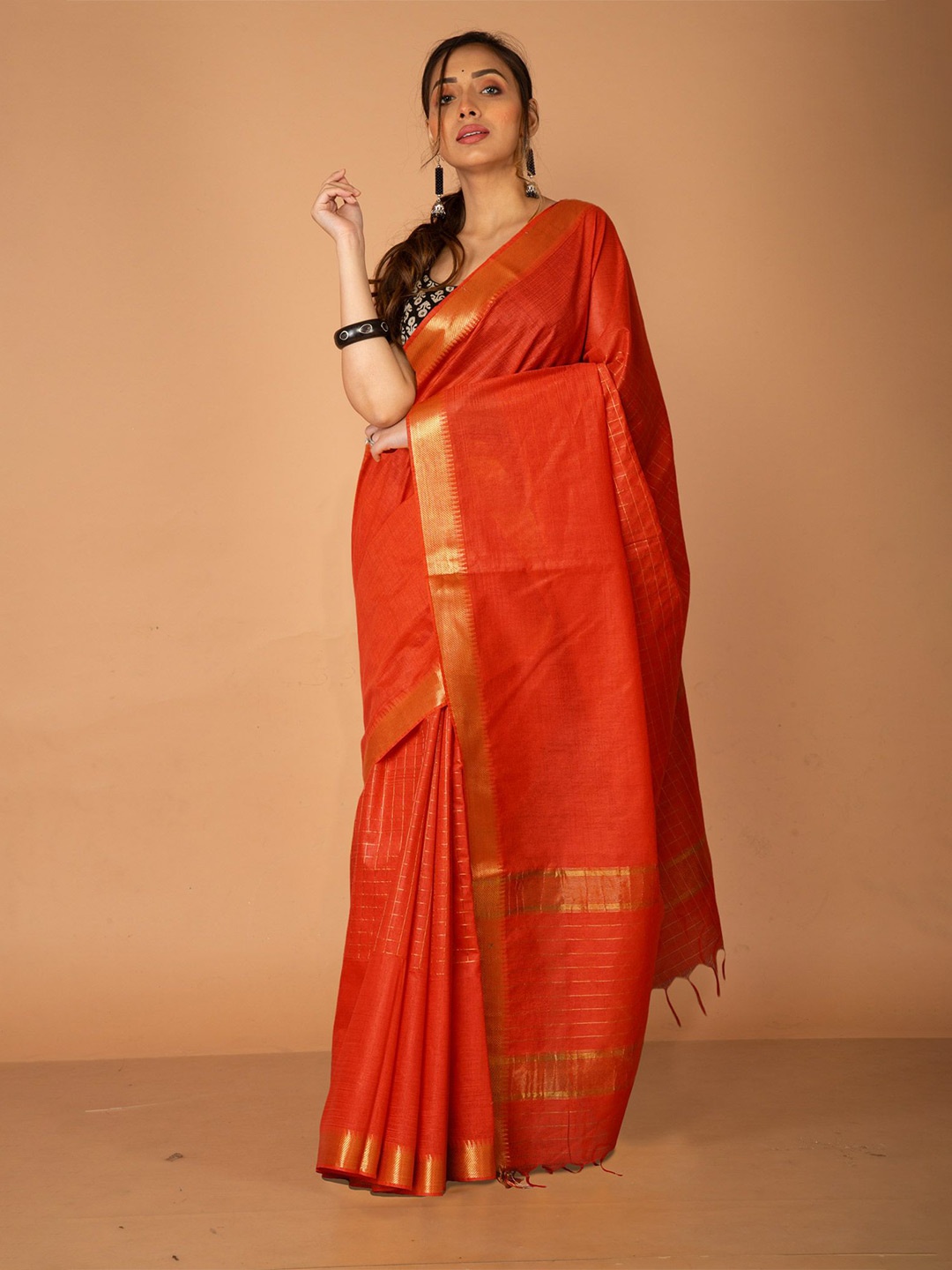 

Unnati Silks Solid Handloom Chanderi Saree With Zari Border, Red