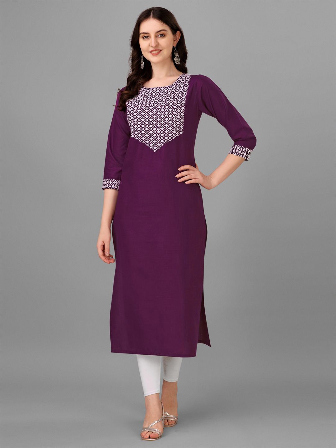

PARNAVI Yoke Design Embroidered Straight Kurtas, Purple