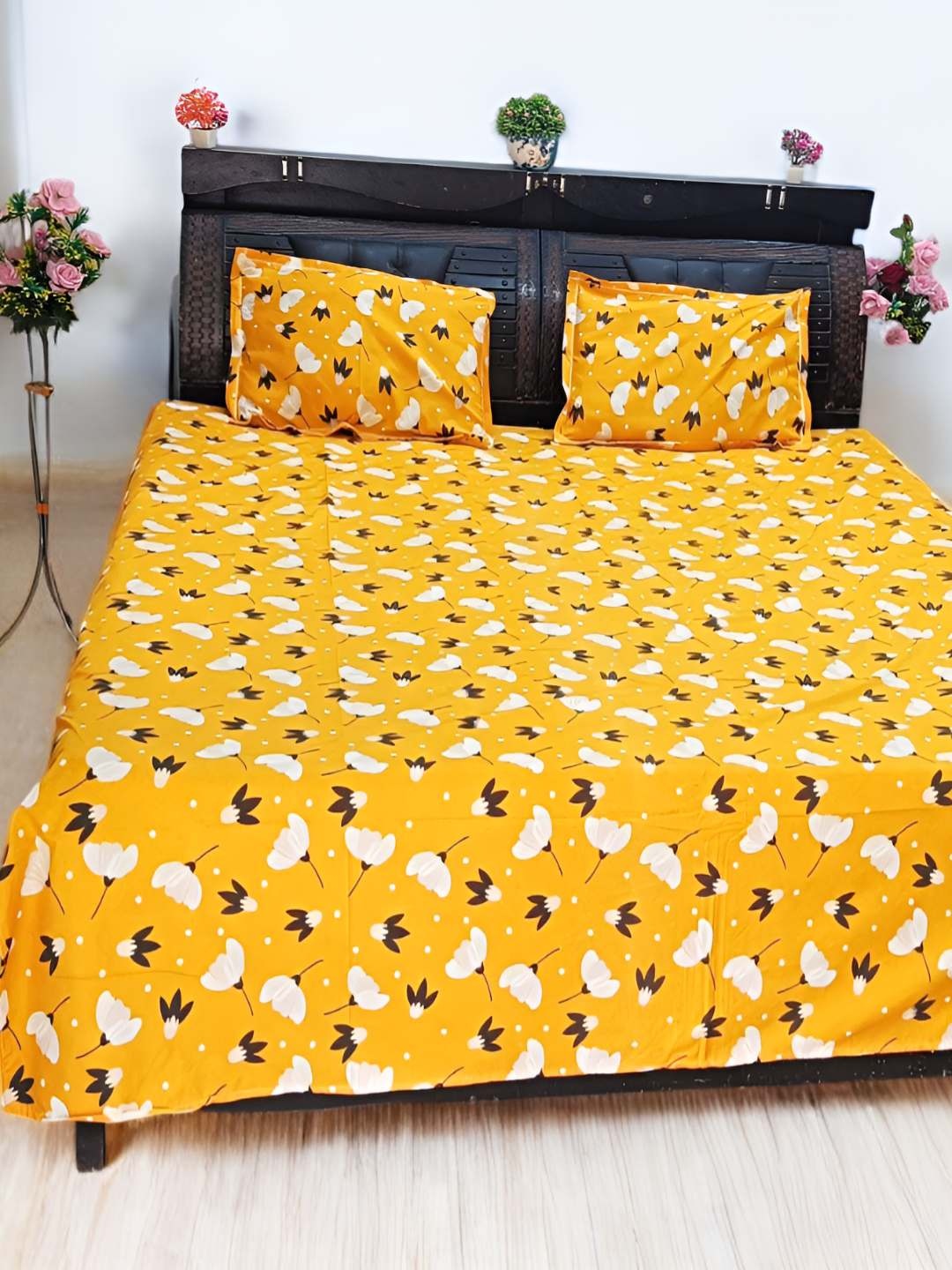 

V.R.ENTERPRISES Yellow Floral Printed 210 TC Cotton Queen Bedsheet with 2 Pillow Covers