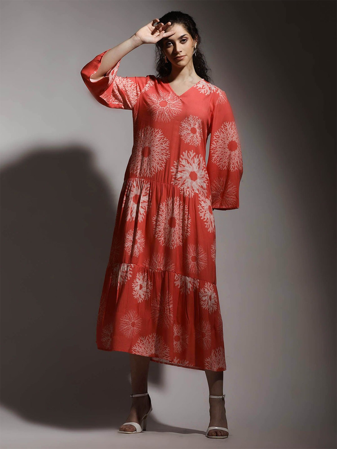 

Dora Dori Women Floral Printed Fit and Flare Midi Dress, Peach