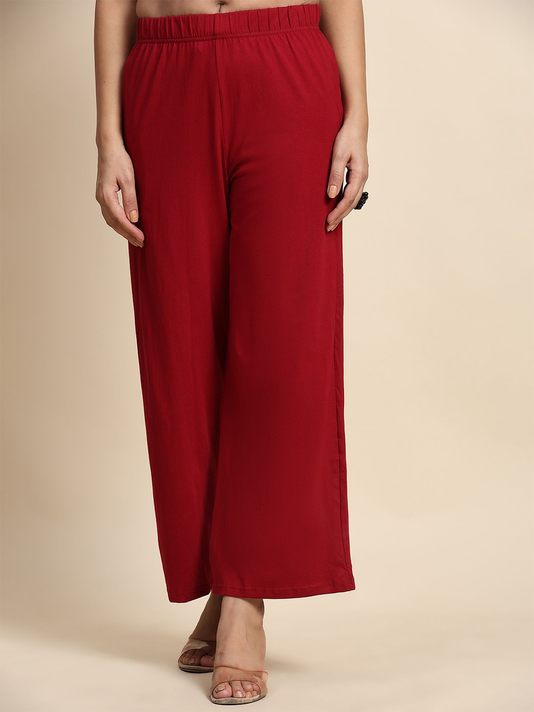 

Outflits Women Solid Wide Leg Palazzos, Maroon