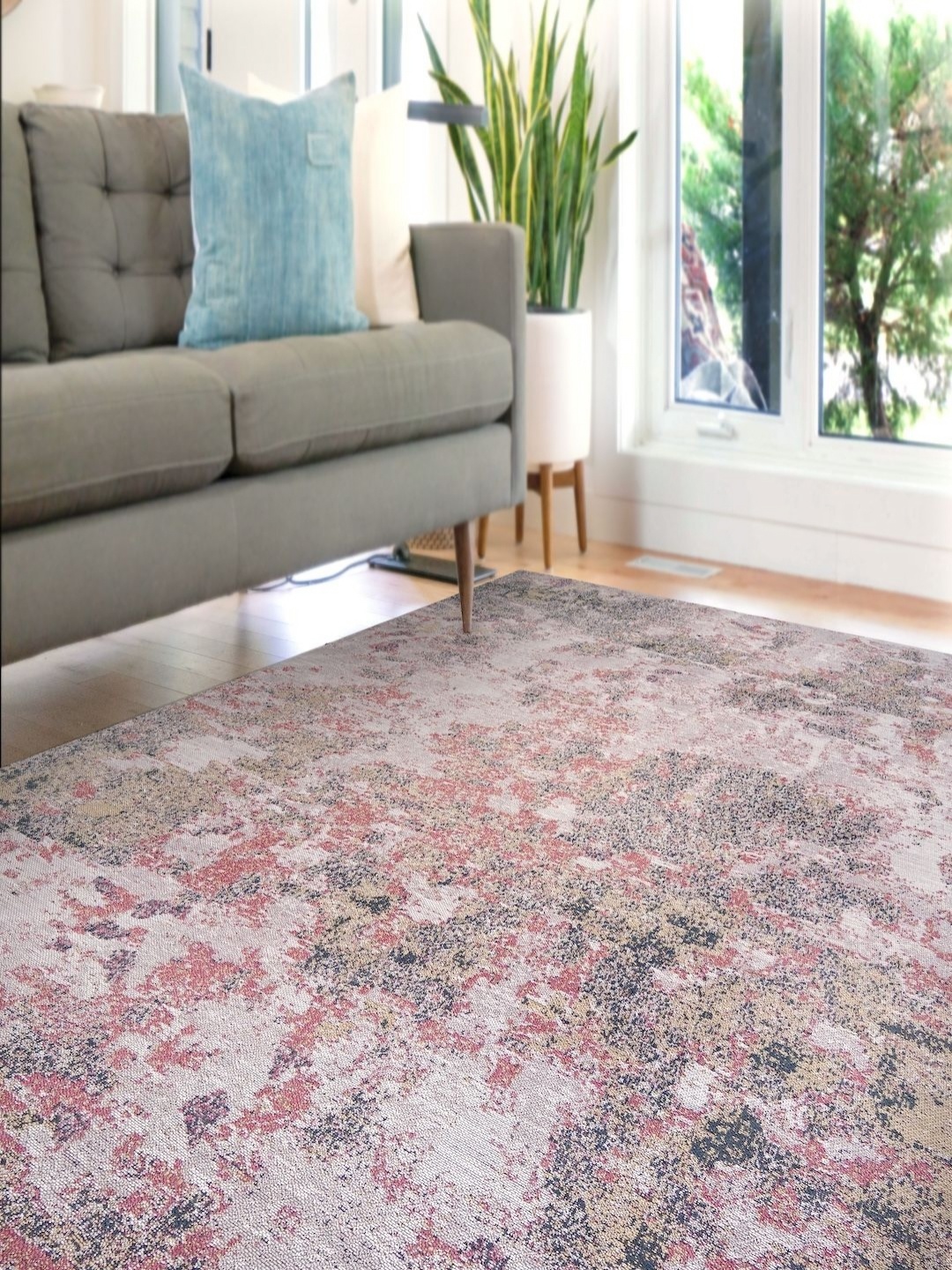 

IVORY HOMES Pink Abstract Carpet