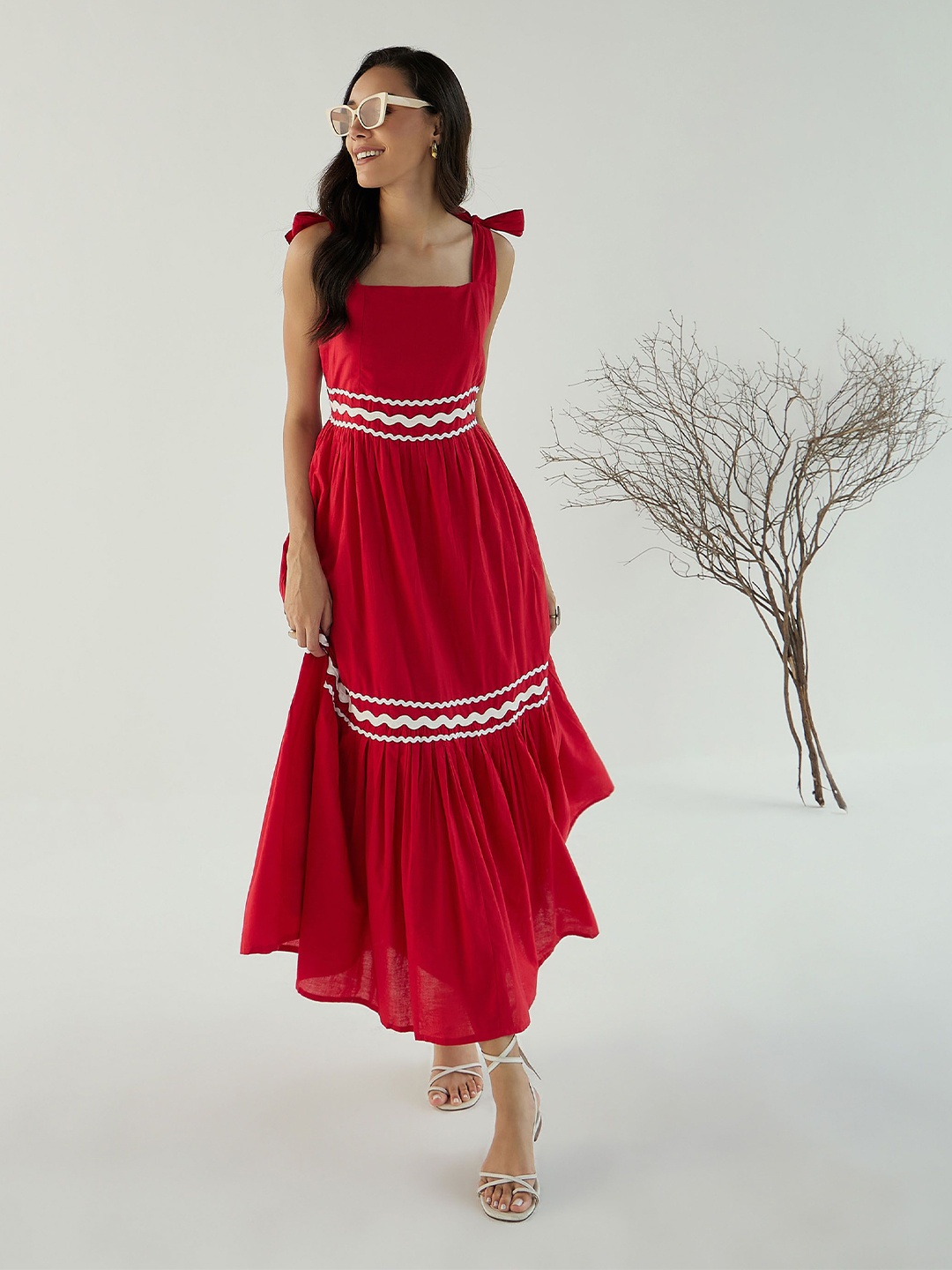 

Pink Paprika by SASSAFRAS Women Solid Tie-Up Neck Fit & Flare Maxi Dress, Red