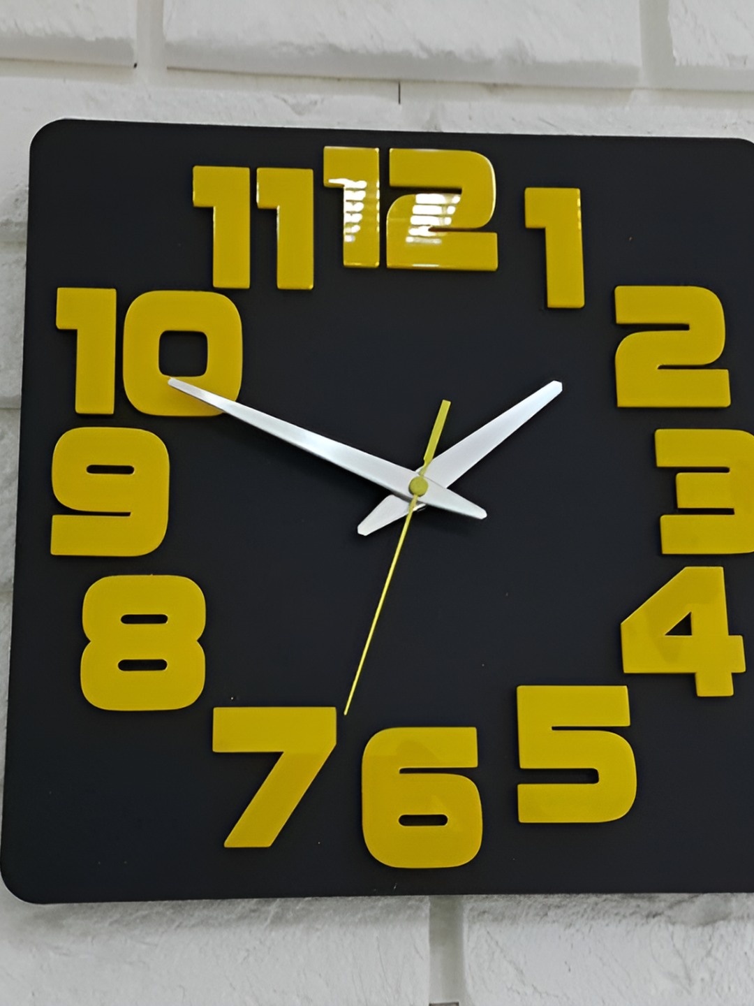 

QEZNEF Yellow & Black Textured Contemporary Square Shaped Wooden Wall Clock