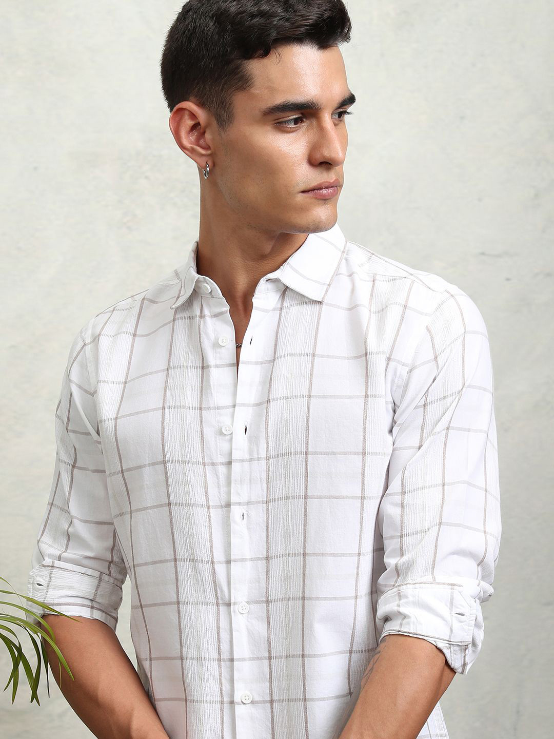 

HIGHLANDER Men Dobby Textured Checked Casual Shirt, White
