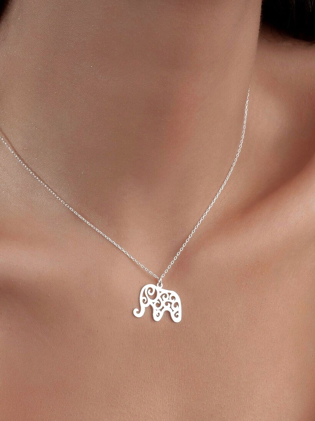 

DressBerry 925 Sterling Silver Silver-Plated Contemporary Pendant With Chain