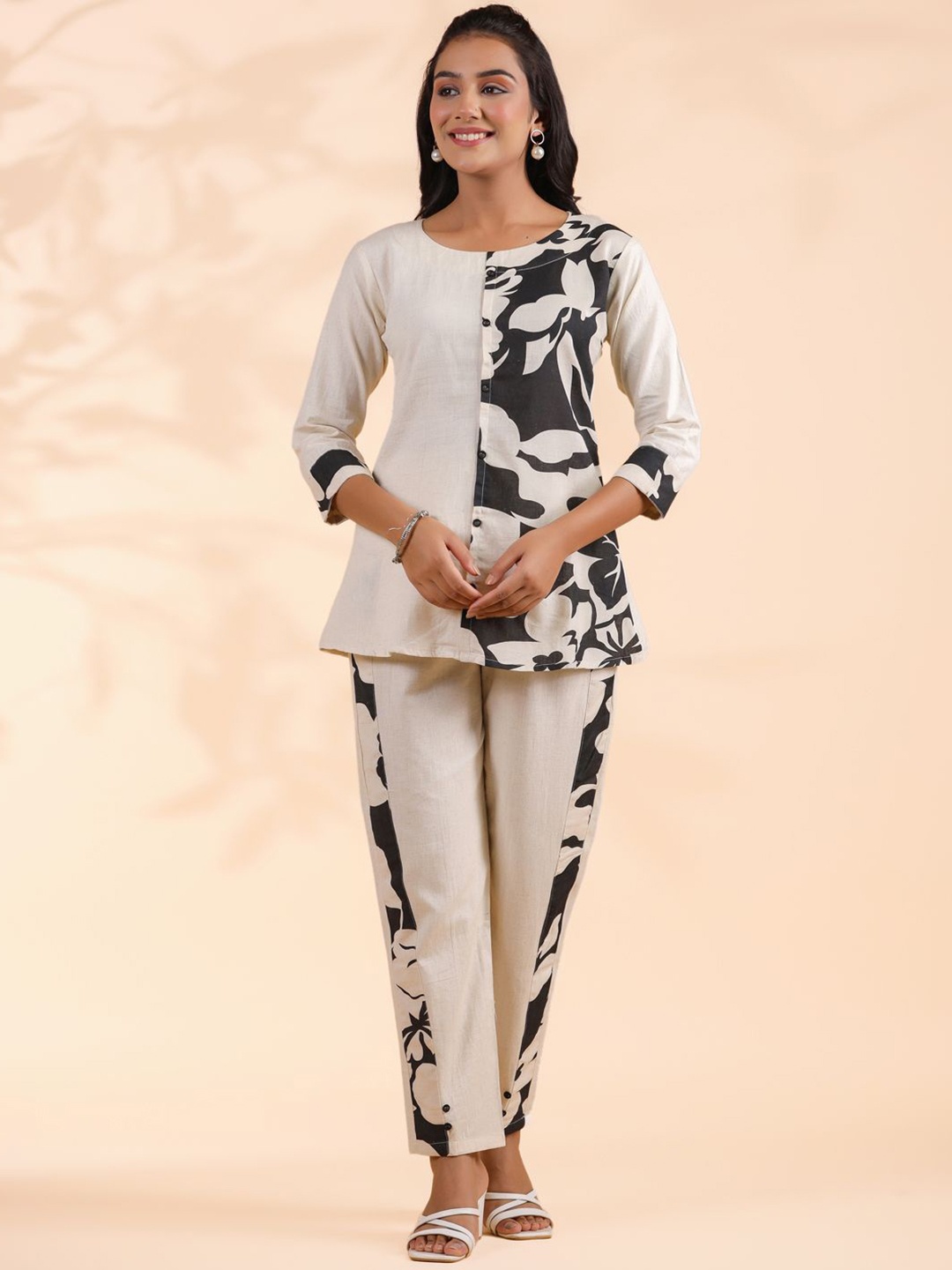 

Vbuyz Abstract Printed Round Neck Tunic With Trouser, Black